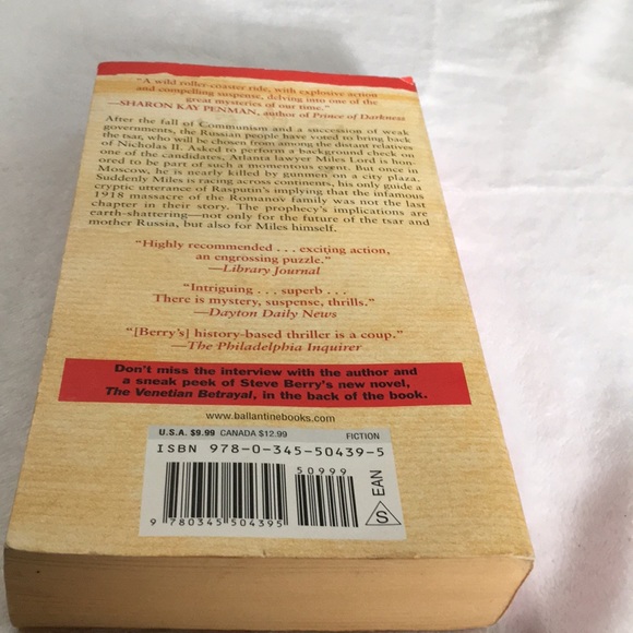 Lot of 3 paperback books. Four to Score, The Dead Room, & The Romanov Prophecy - Picture 7 of 7